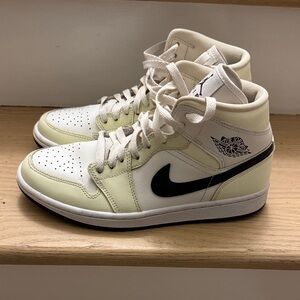 Air Jordan 1 Mid “Coconut Milk size 8.5 barely worn